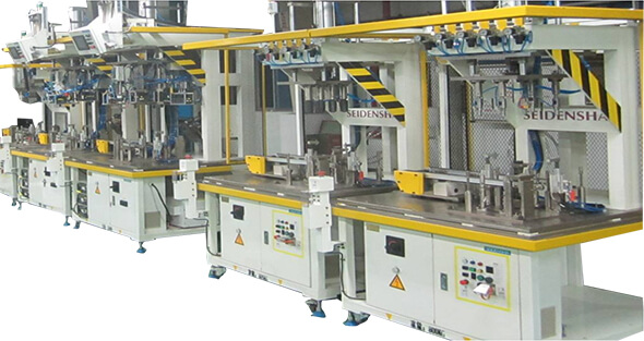 汽車(chē)發(fā)動(dòng)機(jī)引擎蓋罩裝配線